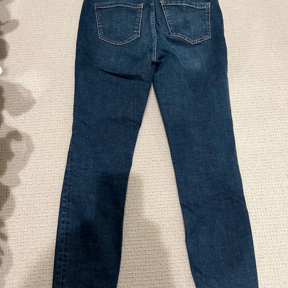 Jag Valentina jeans size 2 in stretch denim, pull on style, skinny leg - Picture 3 of 4